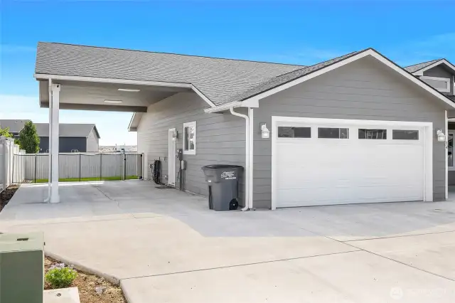 Covered RV parking with