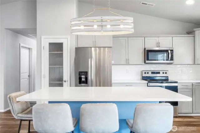 Quartz countertops are durable and pretty!