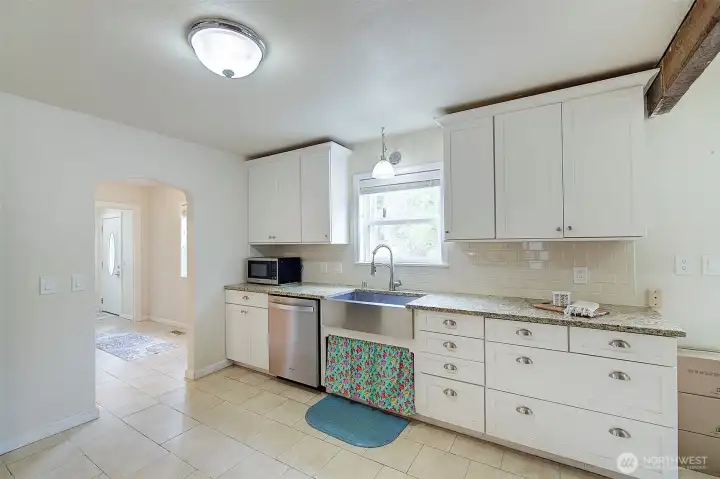 Spacious kitchen