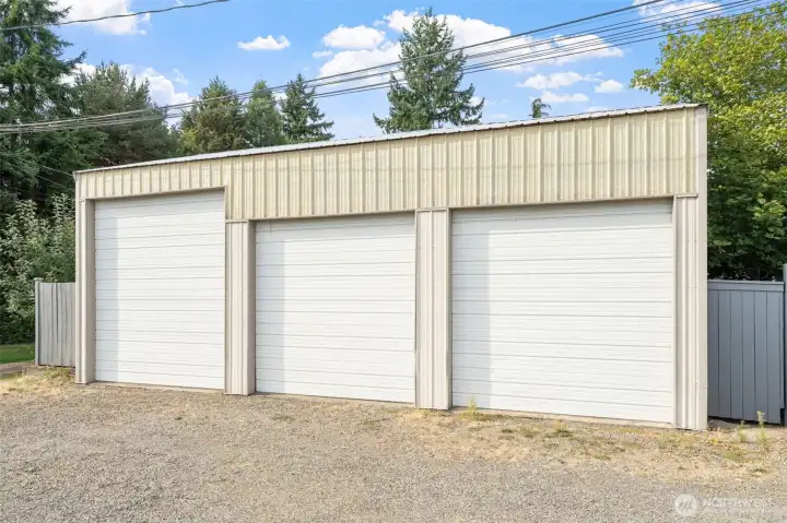 Such a rare find. 3 huge garages in North Tacoma.