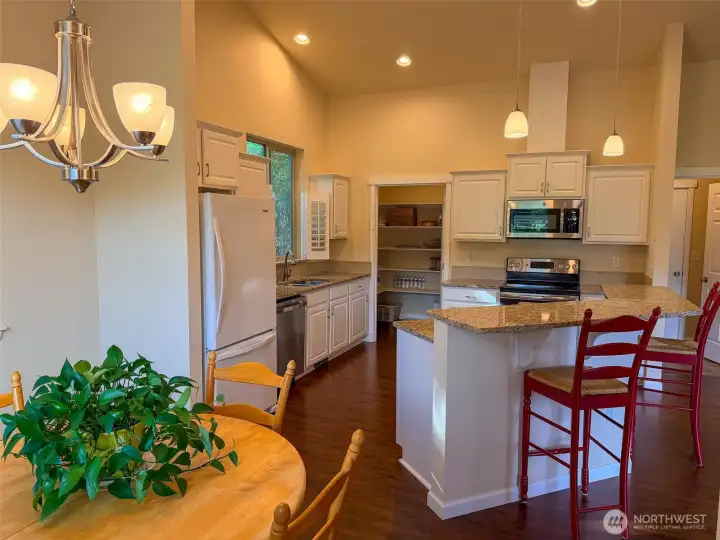 Handy walk-in pantry.