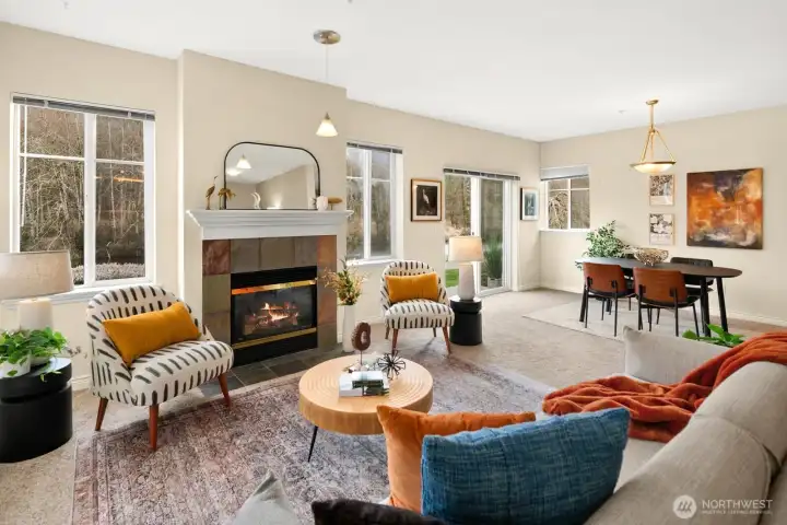 Spacous WATERFRONT living along the Sammamish River. Enjoy over 1500 sq ft of thoughtful living.