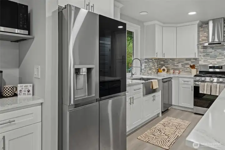 ALL new LG stainless appliances!