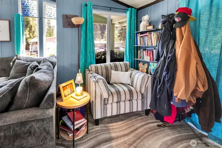 Reading nook off slider