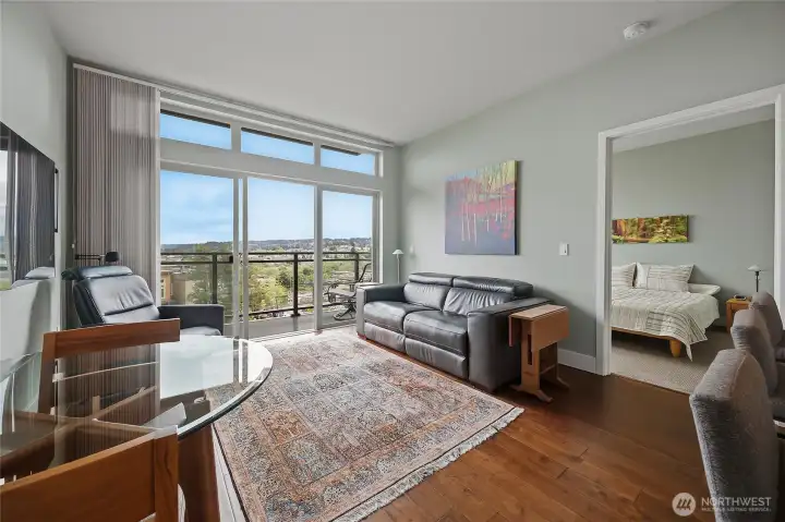Bright, open and light filled main living space with floor to ceiling windows showcasing the spectacular view! Bright, open and light filled main living space with floor to ceiling windows showcasing the spectacular view!