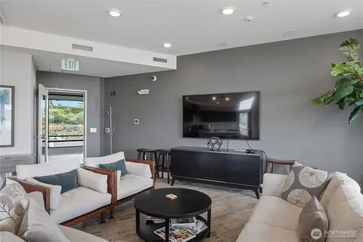 Top floor Resident Lounge with Media center and Kitchen. Perfect for entertaining! Top floor Resident Lounge with Media center and Kitchen. Perfect for entertaining!