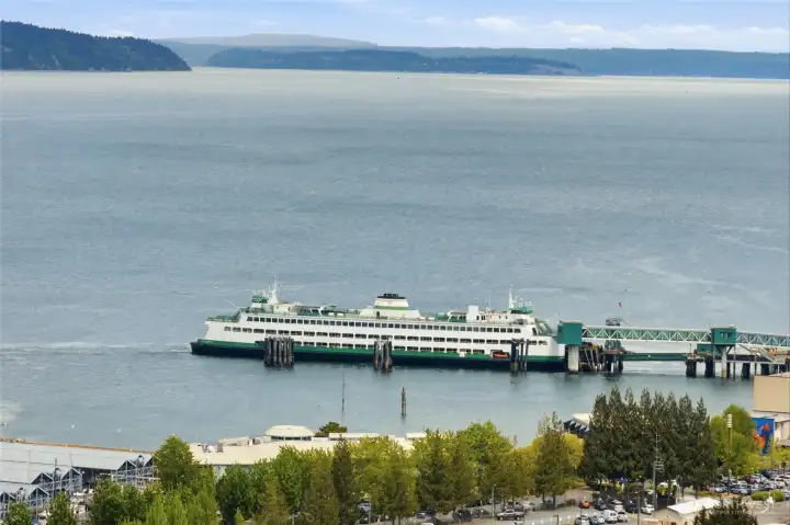 Amazing views of the Kingston Ferry Terminal Amazing views of the Kingston Ferry Terminal
