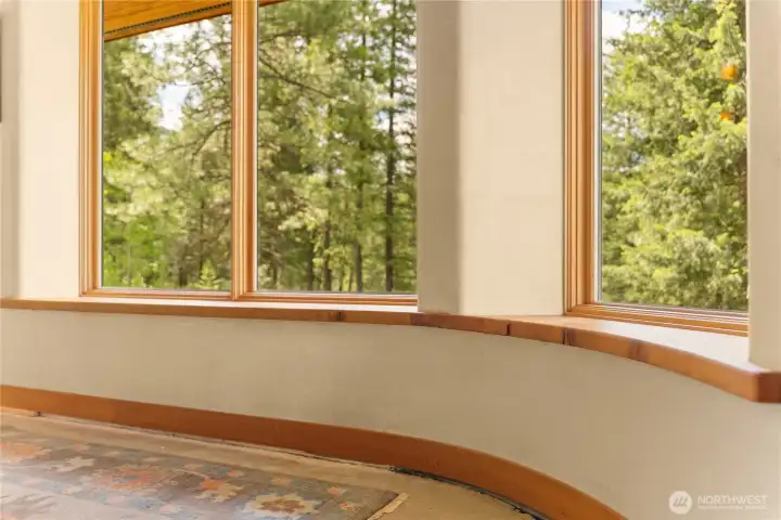 Artisan touches with curved window sills. Artisan touches with curved window sills.
