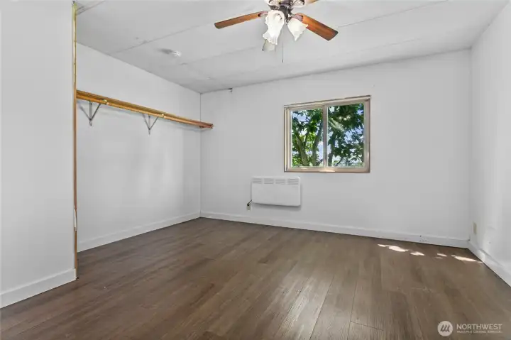 Manufactured home primary bedroom Manufactured home primary bedroom