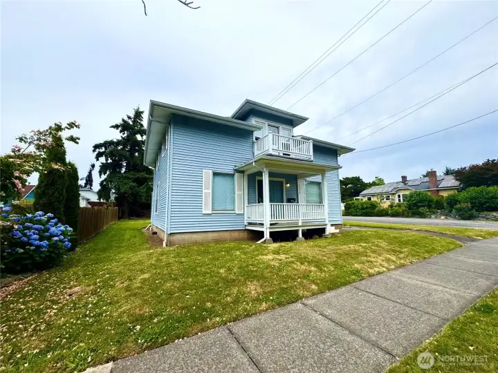 Large corner lot