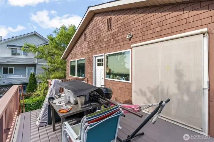 Unit 4709 deck with large picture window