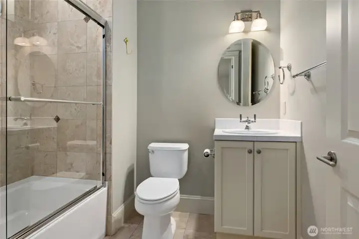 Guest Bath Ground Floor Guest Bath Ground Floor