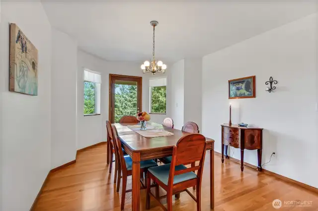 Formal dining could accommodate a very large dining set