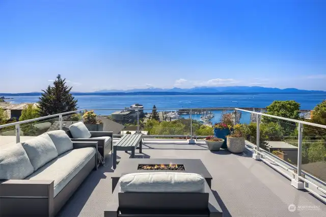 Day time roof deck overlooking the Olympic Range and the water.