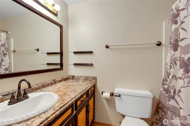 Full Bath Upper
