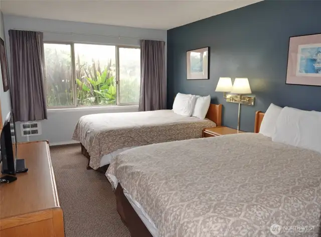 Spacious Bedroom w/ (2) Queen Beds.