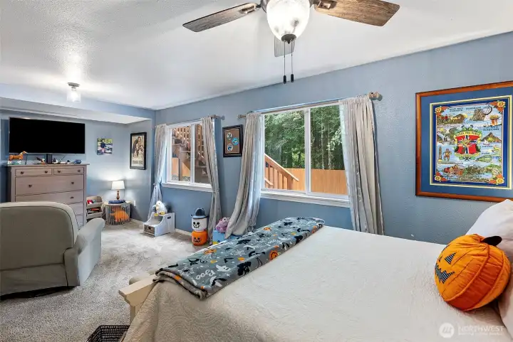 So many opportunities with this room.