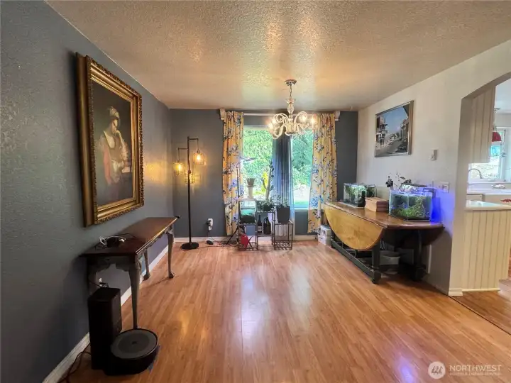 Another view of the dining room.