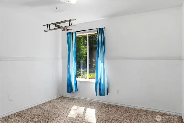 Spacious 3rd bedroom