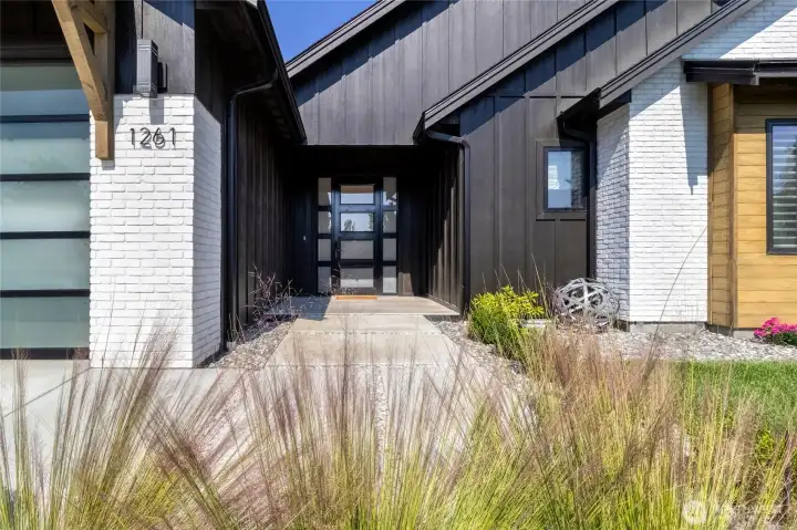 Front Entryway
