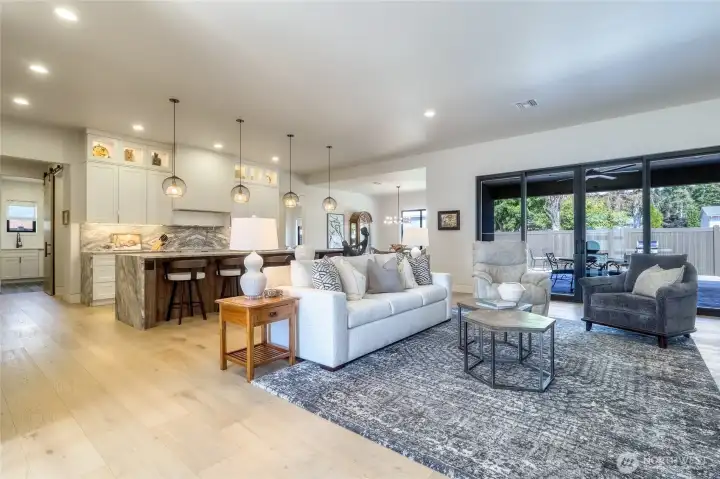 Open Kitchen, Dining & Living