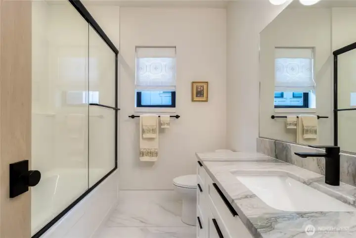 Second Guest Bathroom with Bathtub