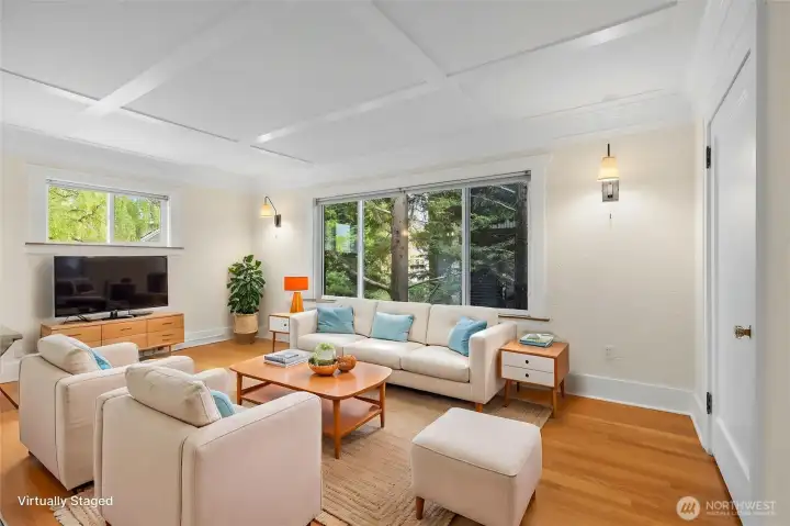 Virtually Staged Livingroom