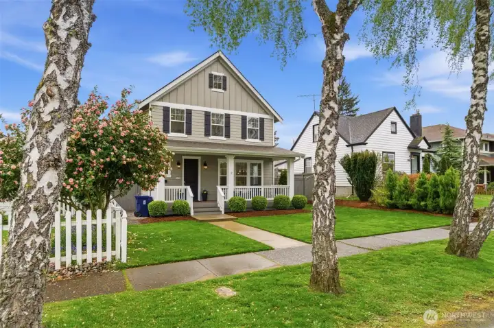 You'll love living in this quiet neighborhood lined with sidewalks.