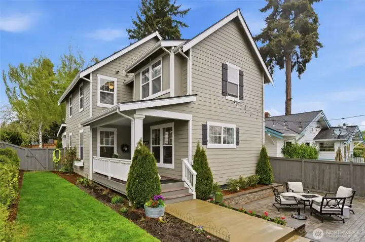 Back of the house is just a beautiful as the front.