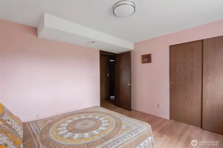 Room 4