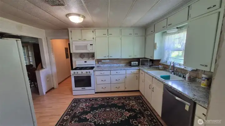 Open Kitchen