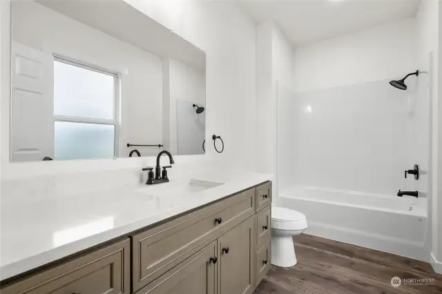 Main guest bathroom