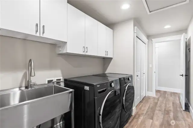 Brand new stainless tub sink and LG Thinq washer and dryer. Also a new furnace!