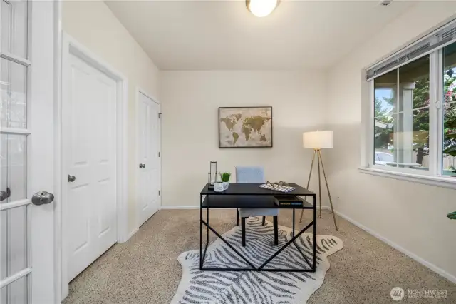 Main floor bdrm or office with dual closets