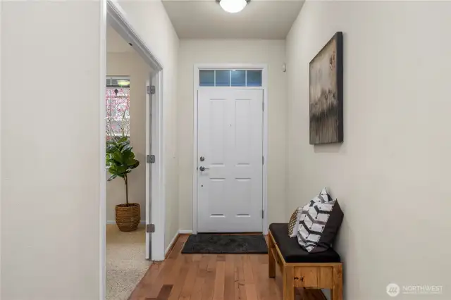 upon entry, you will see the bdrm/office immediately on your right