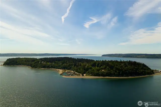 Aerial view of Hat Island