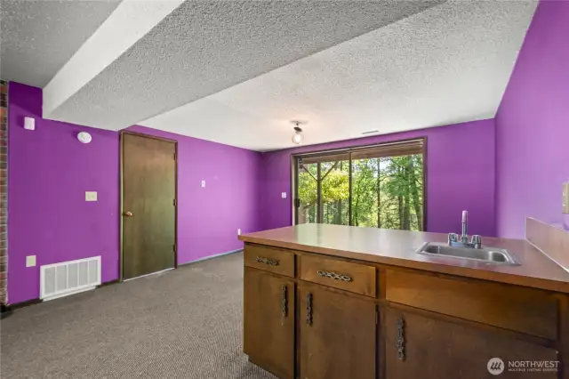 Wet Bar