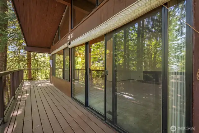 Wrap Around Deck