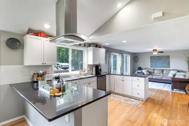 Beautiful Kitchen. Black Stainless Steel Appliances. Quartz Countertops.