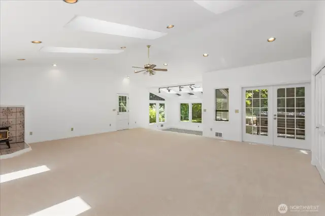 on the main floor you'll find this amazing rec room, great for gatherings, a pool table, music or craft room.....the ideas are unlimited for this magical space.