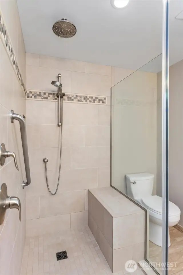Deluxe walk in shower.