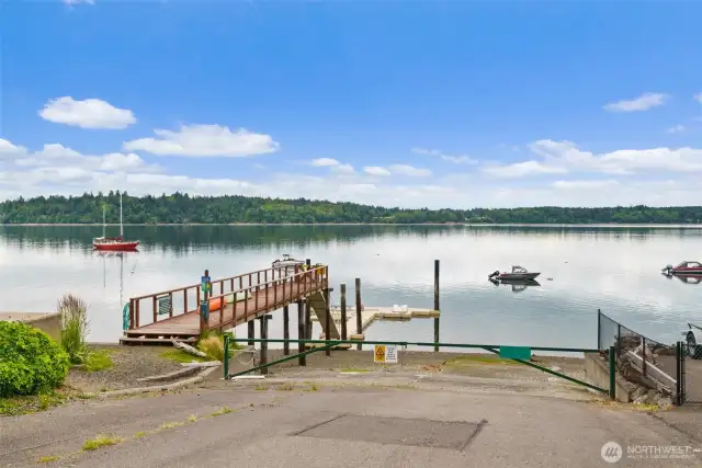 Rare boat launch on Budd Bay!