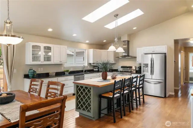 Effortless flow between the inviting living space, dedicated dining area, and gourmet chef’s kitchen!