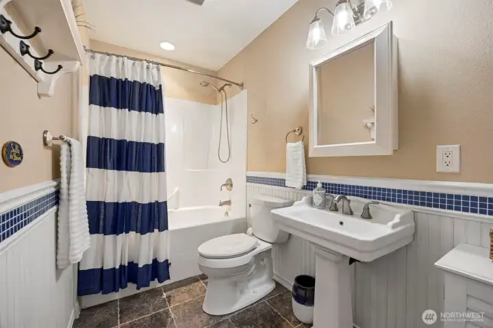 Main floor full bath