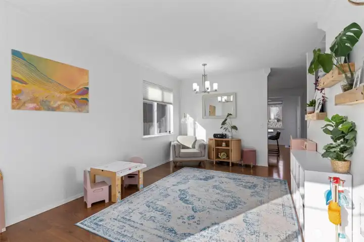 Spacious Dining Room