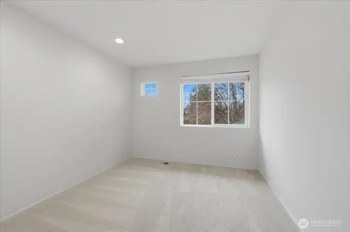 Bedroom 3 (non-confirming)