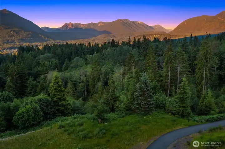 Looking East with the alpental glow basking on the mountains.