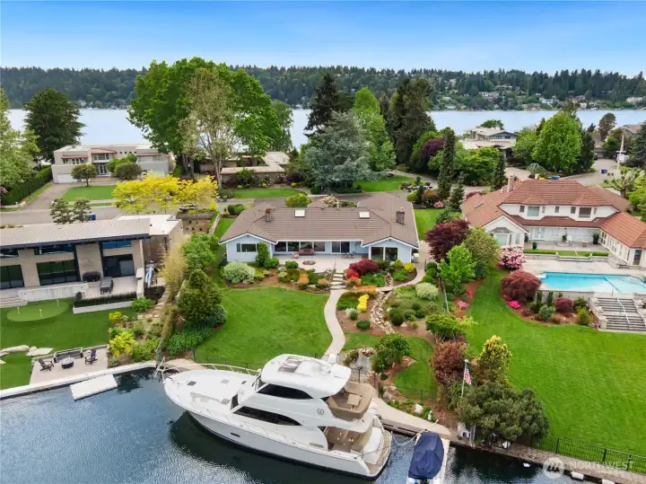 Premier Lot in Newport Shores