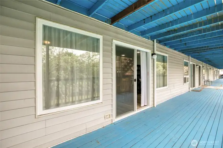 Cute and quiet condo units