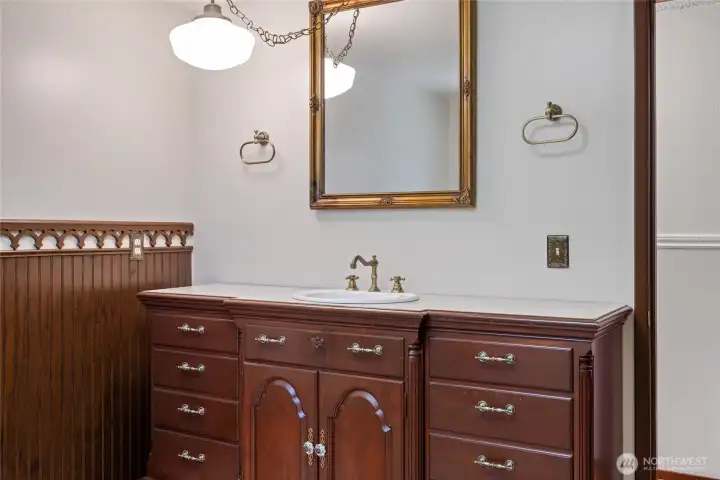 Hall bath is huge! Hall bath is huge!